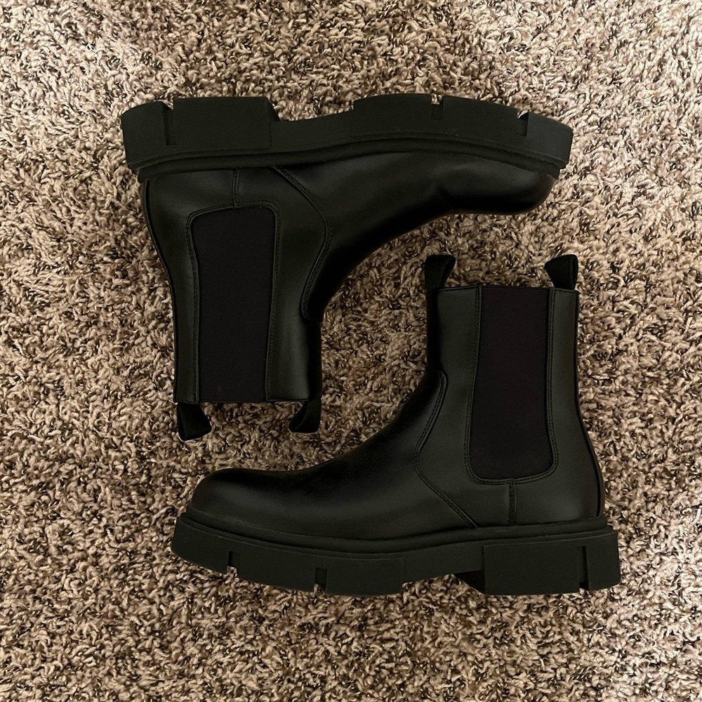 Men’s Black Platform Chelsea Boots